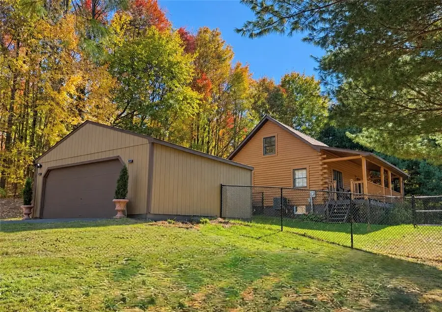 2977 Jay Drive, New Castle, PA 16101 - #2