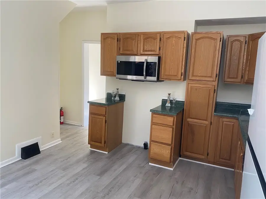 305 Hill St, Connellsville, PA 15425 - #3