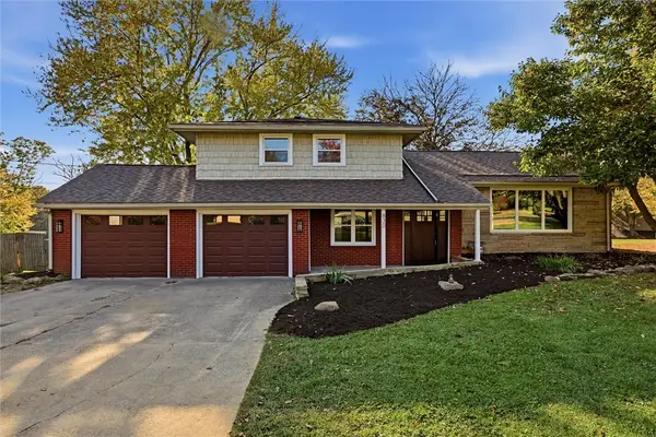 830 S Keel Ridge Rd, Hermitage, PA 16148