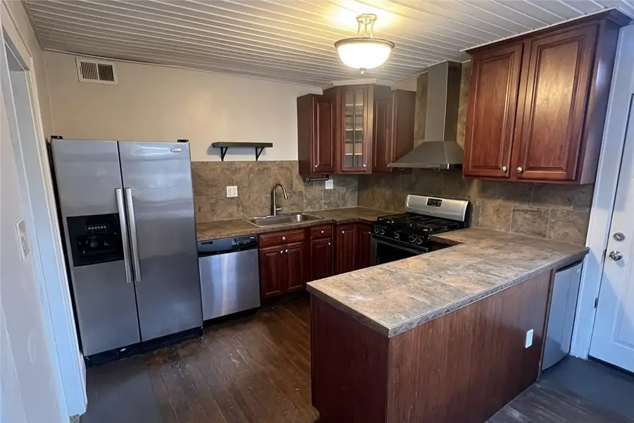 1215 Linden Pl, Pittsburgh, PA 15212 - #2