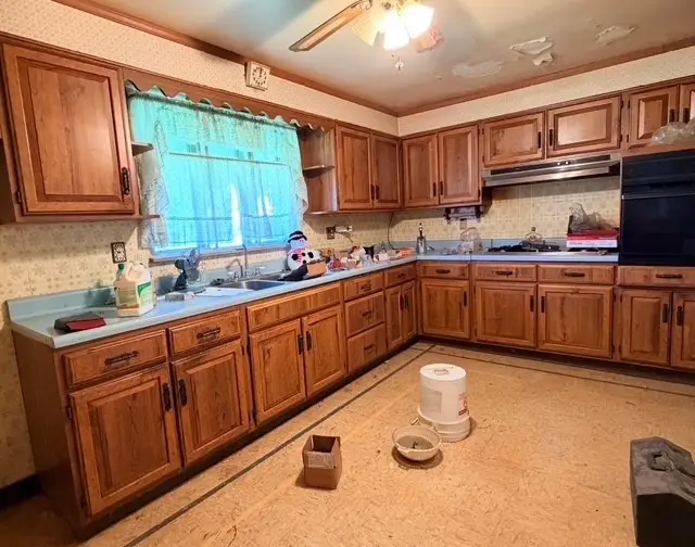 2020 Wood St, Aliquippa, PA 15001 - #3