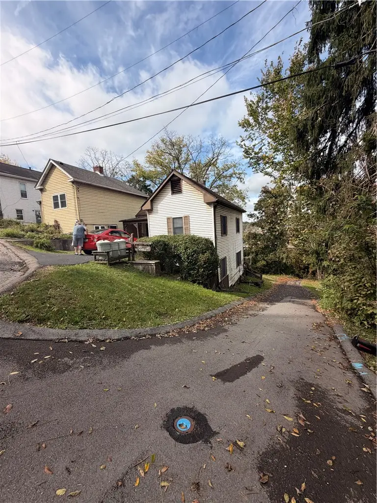 20 Munnell St, Canonsburg, PA 15317 - #2