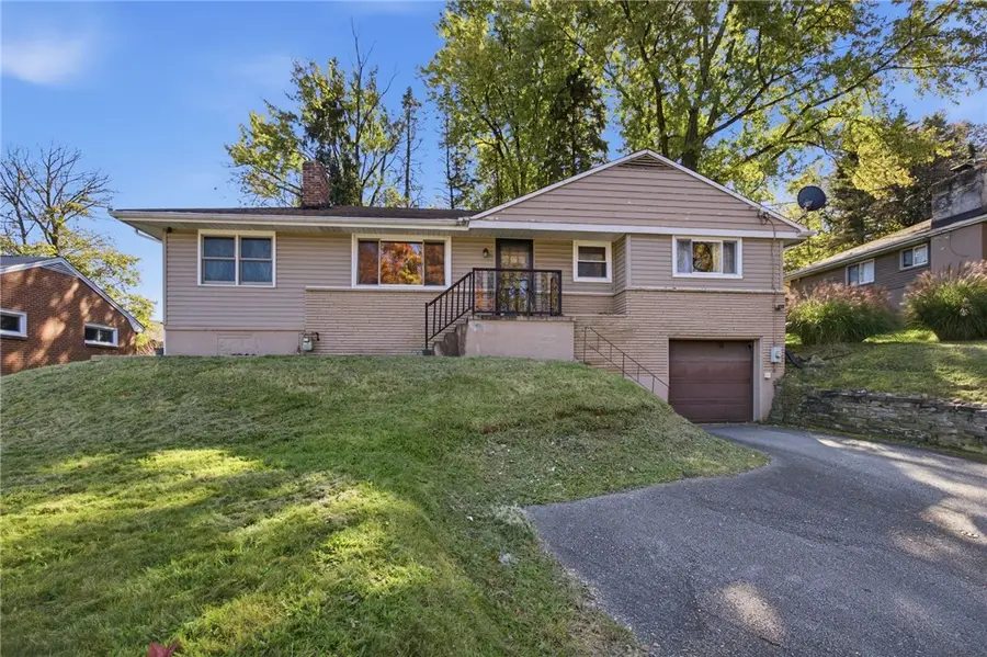 510 Center Rd, Monroeville, PA 15146 - #2