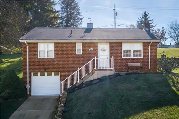 1752 Morris St, Washington, PA 15301