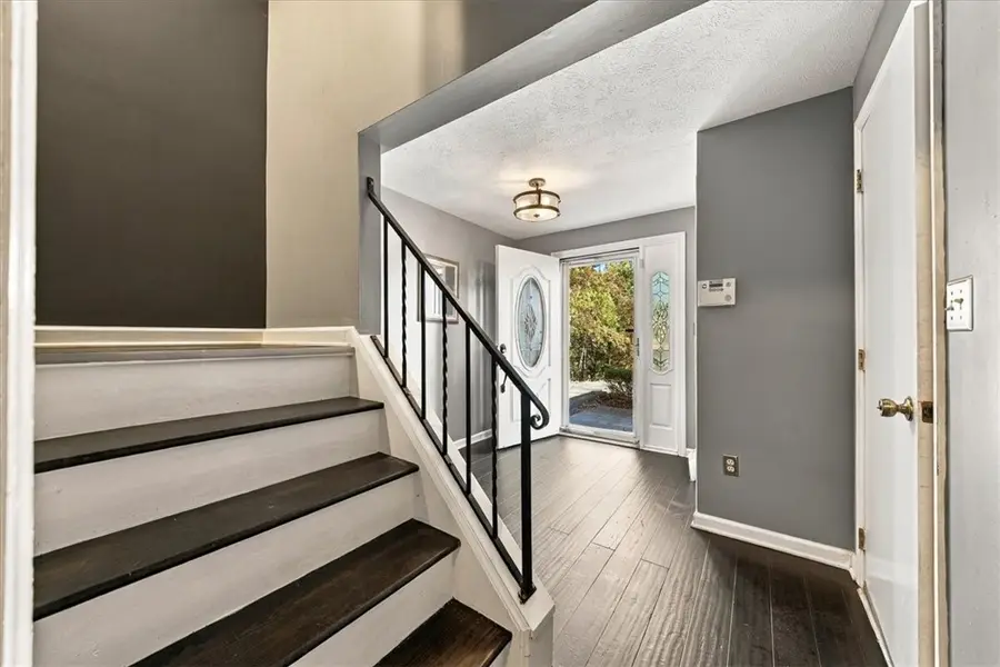 152 Aberdeen Dr, Pittsburgh, PA 15237 - #3
