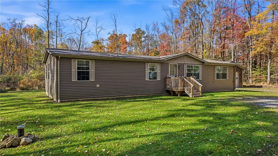 21 Clark Street, Jackson Center, PA 16133 - #2
