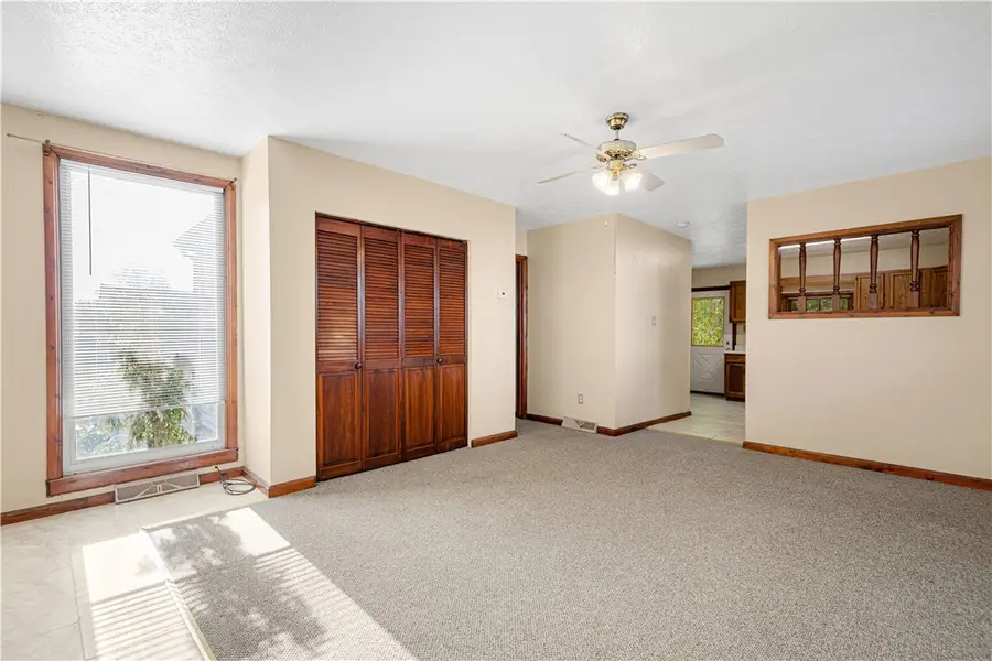 204 Charles St, Langeloth, PA 15054 - #2