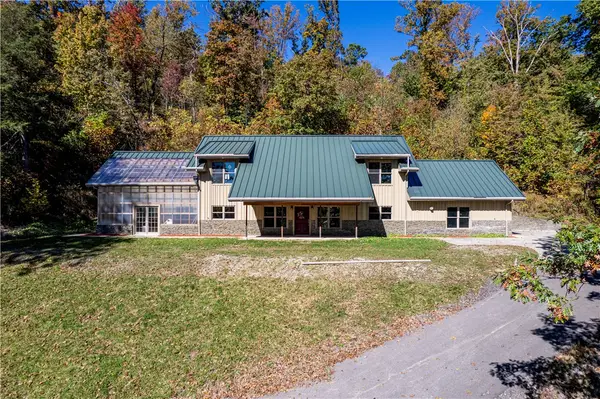 365 Rocky Mountain Road, Greensburg, PA 15601