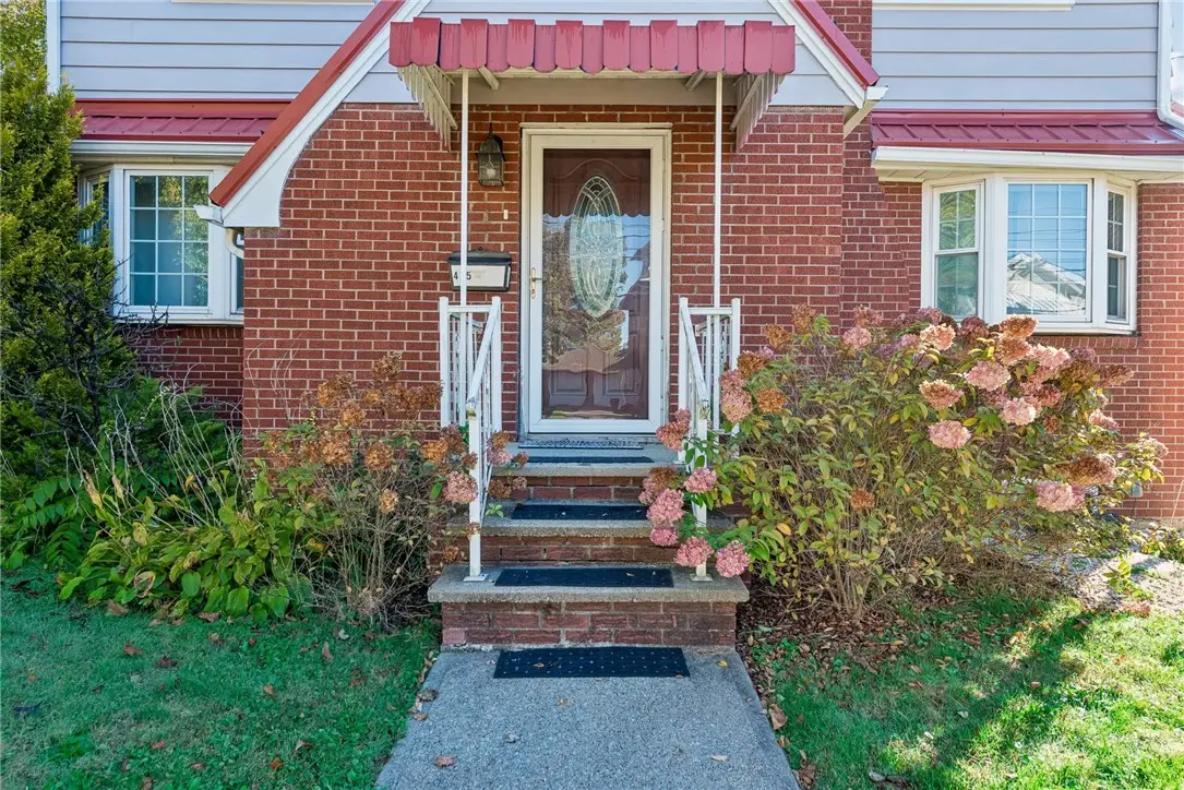 435 S 6th Street, Indiana, PA 15701 - #1