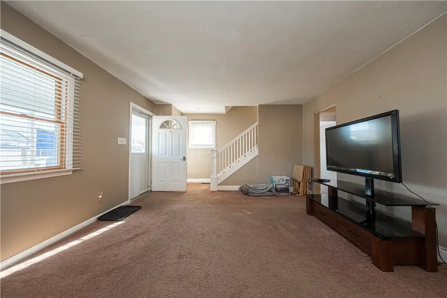 1022 1st Ave, Coraopolis, PA 15108 - #3
