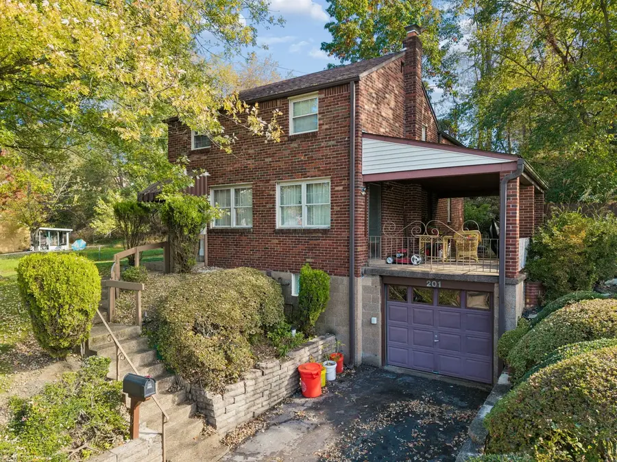 201 Marose Drive, Pittsburgh, PA 15235 - #2