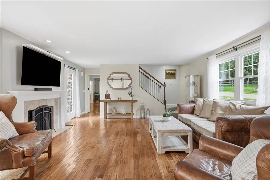836 Old Thorn Run Road, Coraopolis, PA 15108 - #3