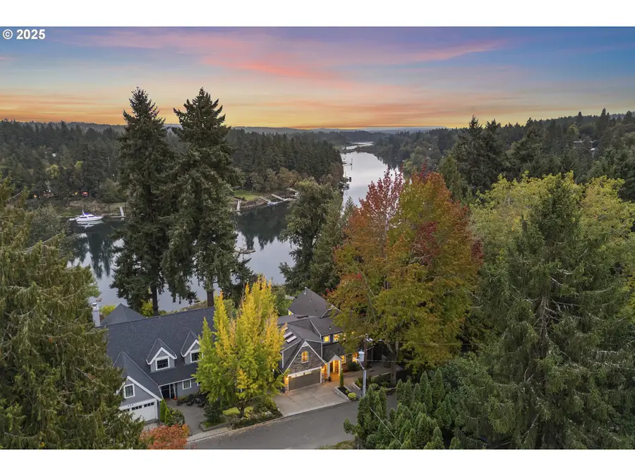 455 Furnace St, Lake Oswego, OR 97034 - Image #2