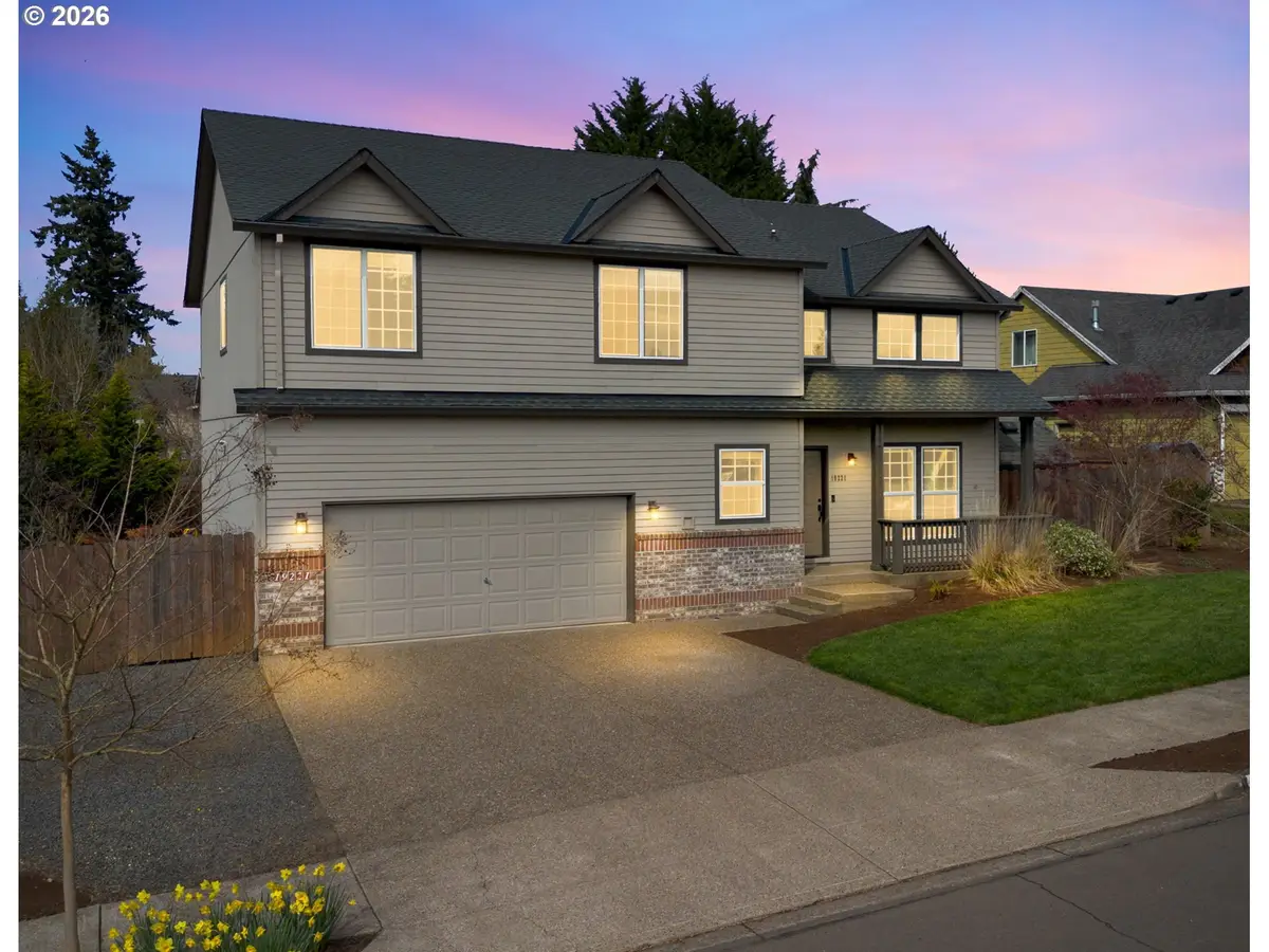 19221 Windmill Dr, Oregon City, OR 97045 - #1