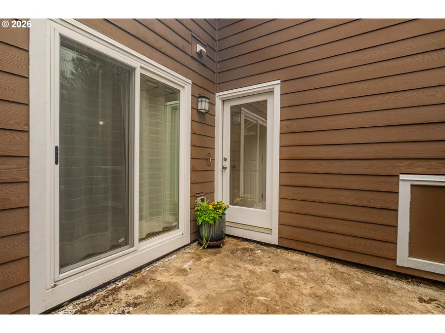 1616 Village Park Pl, West Linn, OR 97068 - #2