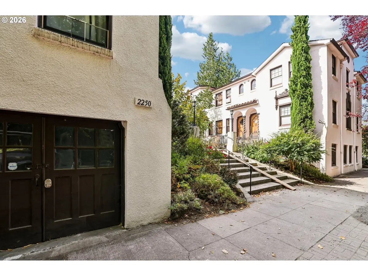 2250 NE Flanders St #1, Portland, OR 97232 - #1