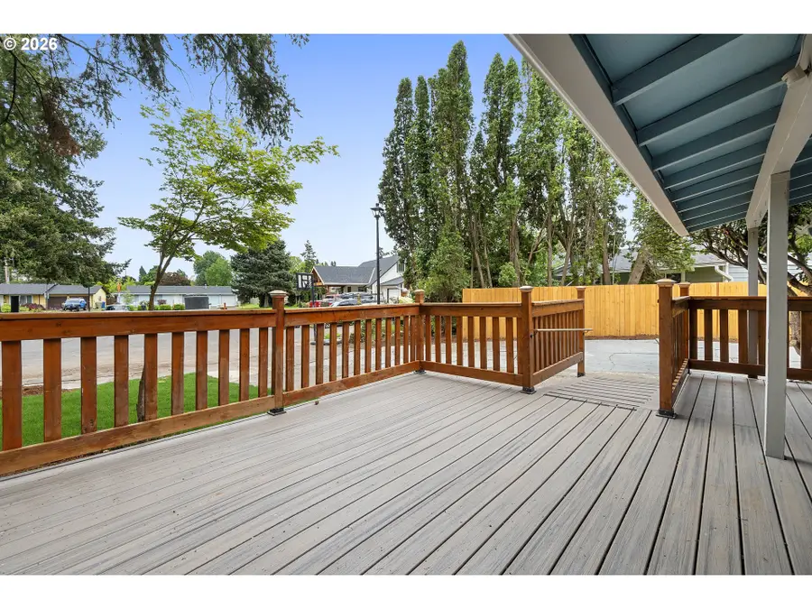 20410 SW Rachelle Ct, Beaverton, OR 97078 - #3