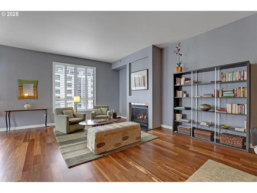 922 NW 11th Ave #602, Portland, OR 97209 - #3