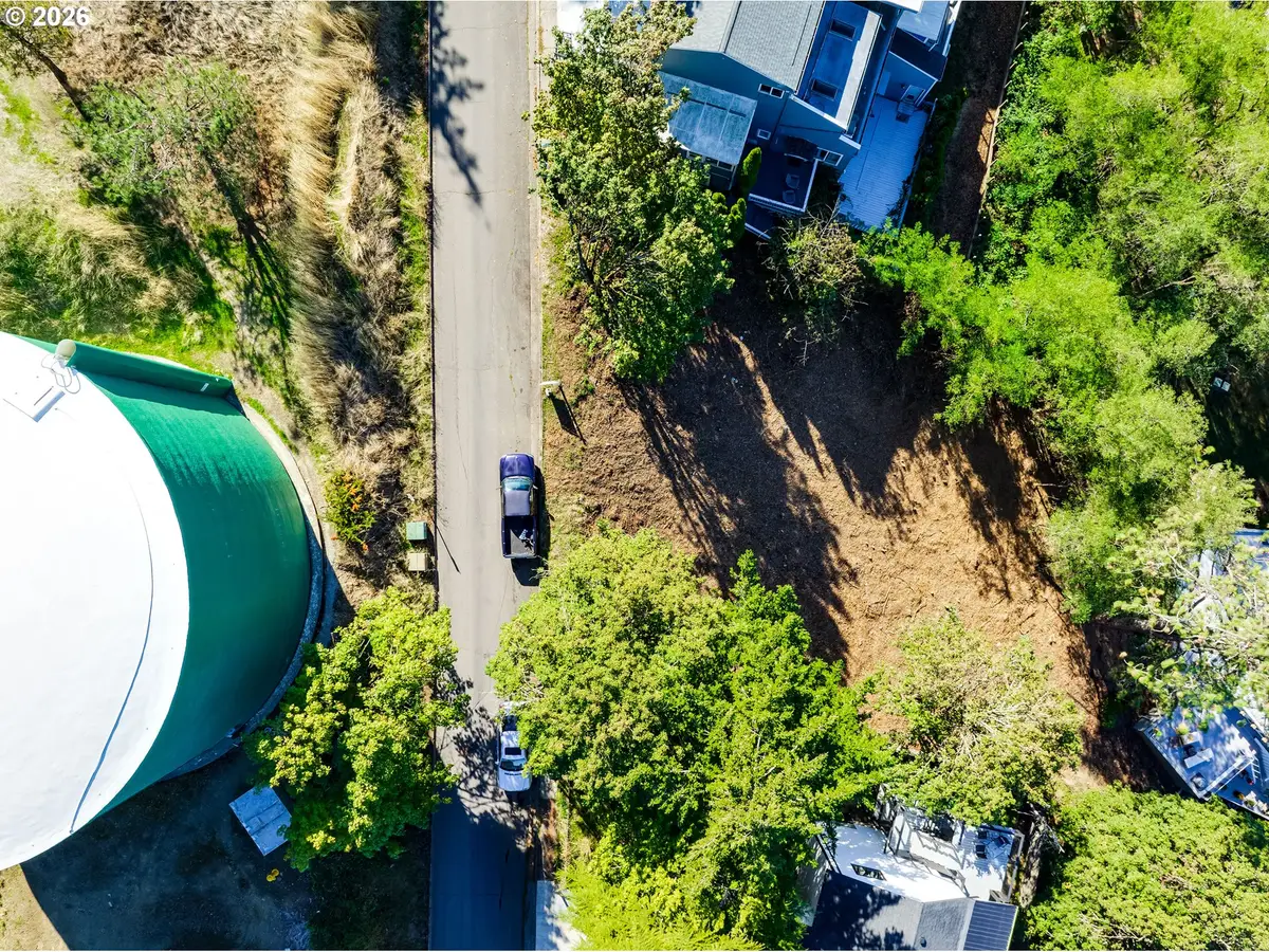 Summit Blvd, Springfield, OR 97477 - #1