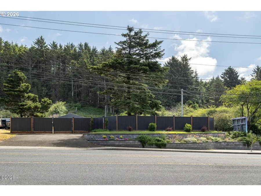 2204 SE Highway 101, Lincoln City, OR 97367 - #3