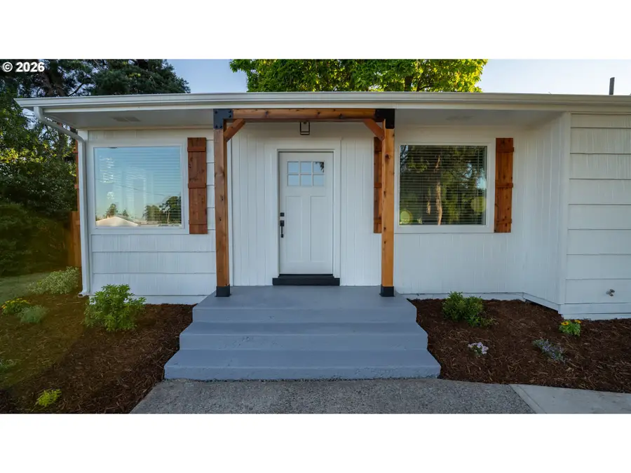 1879 G St, Springfield, OR 97477 - #3