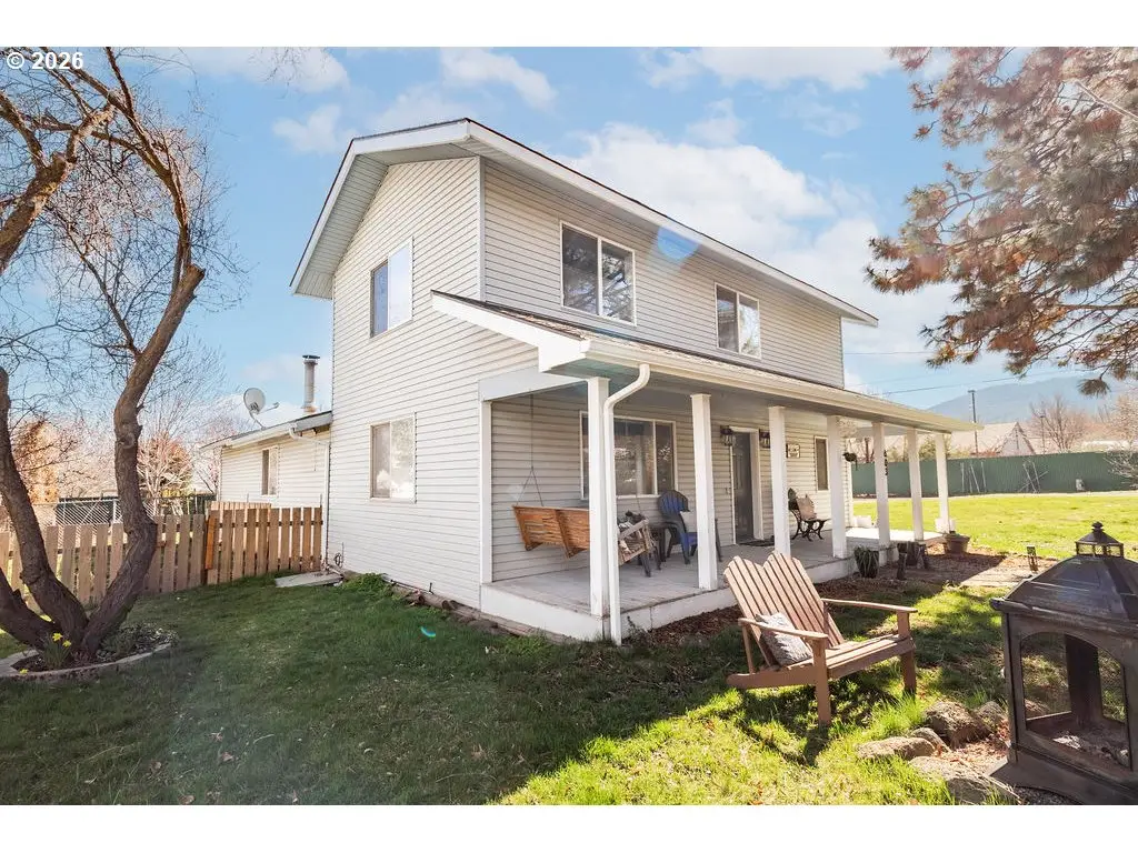 603 3rd St, La Grande, OR 97850 - #1