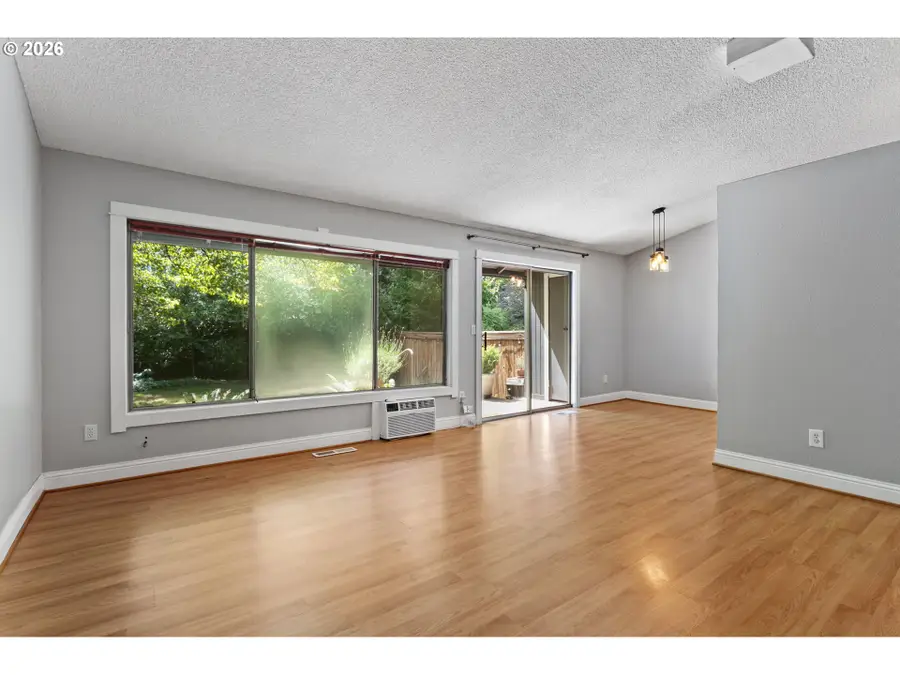 6837 NE Claremont Ave, Portland, OR 97211 - #3