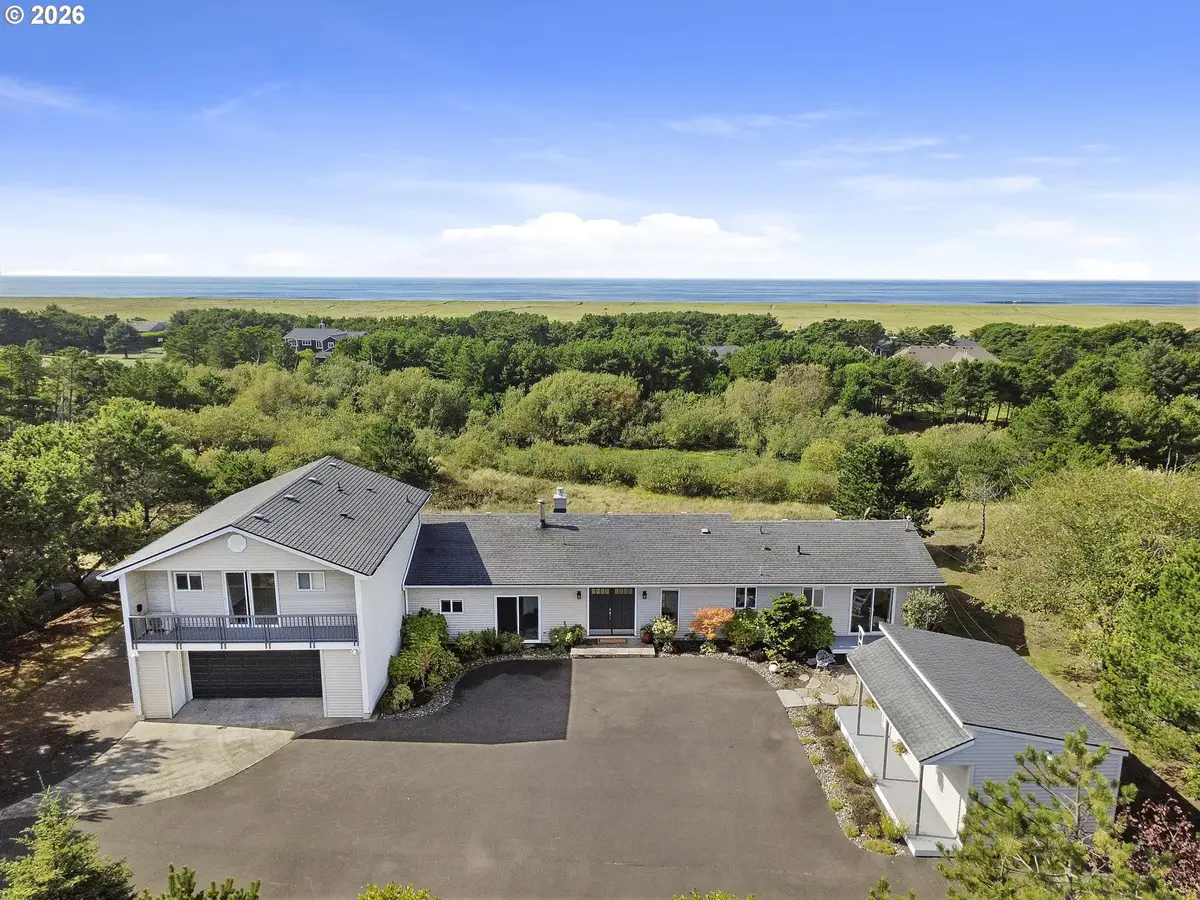 89796 Sea Breeze Dr, Warrenton, OR 97146 - #1