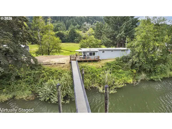 10213 Sweet Creek Rd, Mapleton, OR 97453