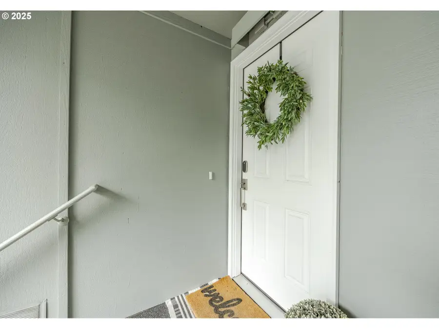 650 Harlow Rd #209, Springfield, OR 97477 - #2