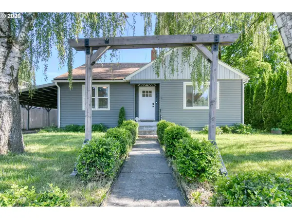 424 E Darwin St, Athena, OR 97813