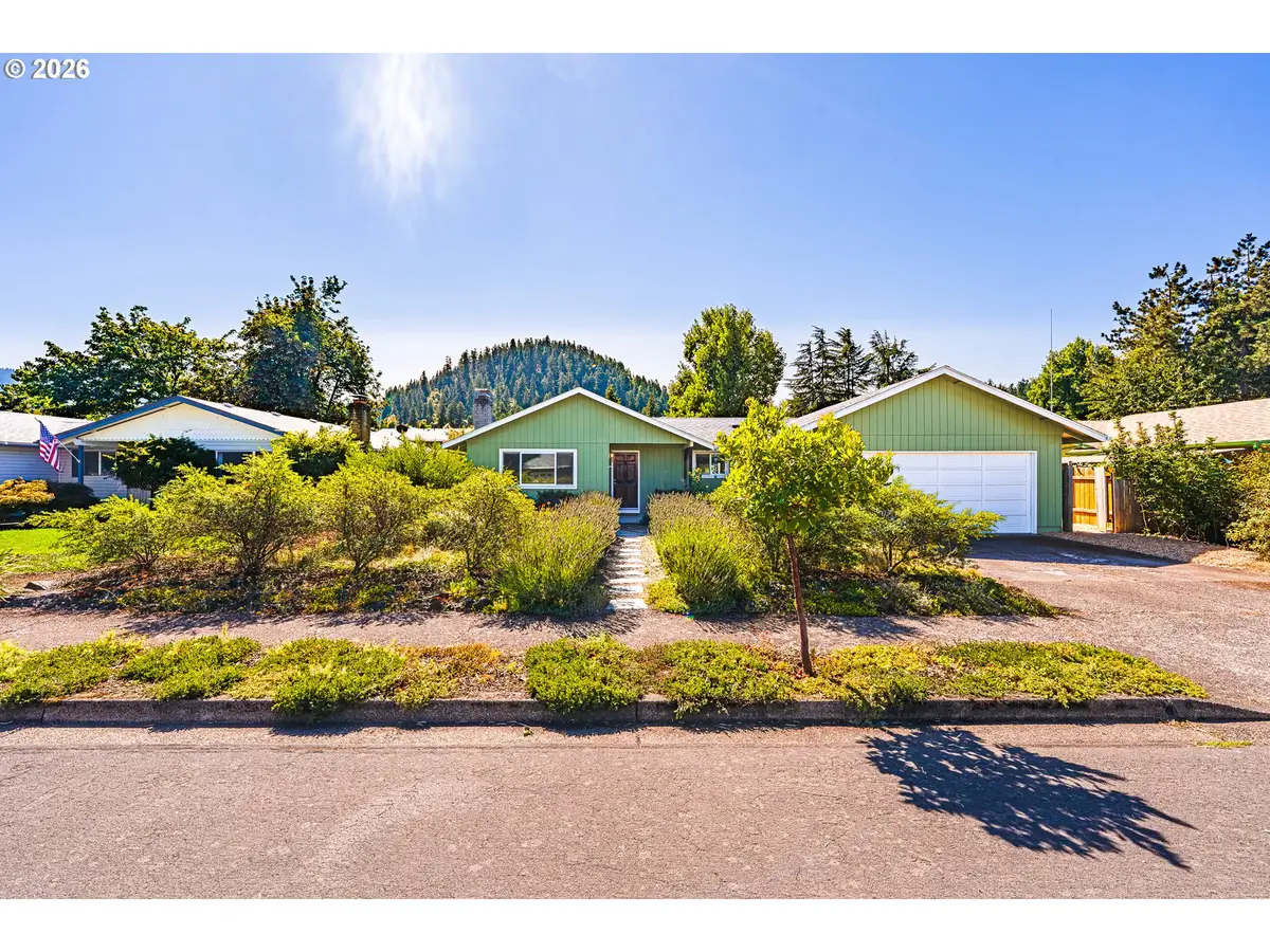 6323 B St, Springfield, OR 97478 - #1