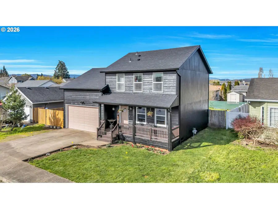 404 N Bridge St, Sheridan, OR 97378 - #2