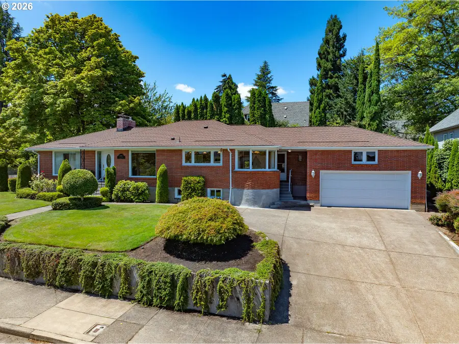 2196 Olive St, Eugene, OR 97405 - #2