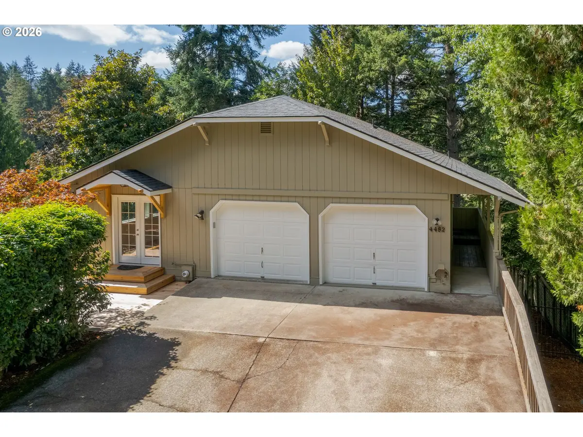 4482 Paddock Dr, Eugene, OR 97405 - #1