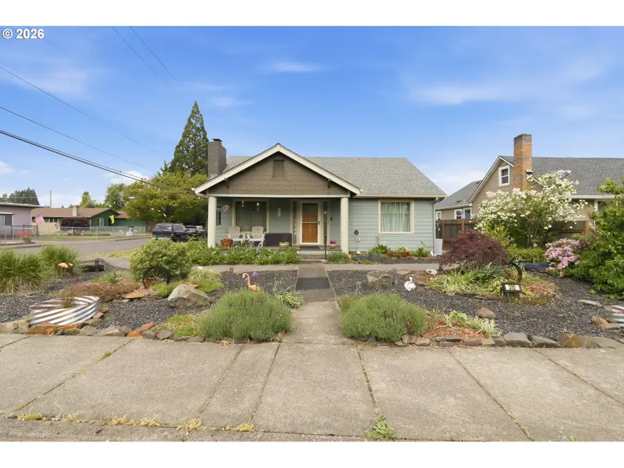 352 W M St, Springfield, OR 97477 - #2