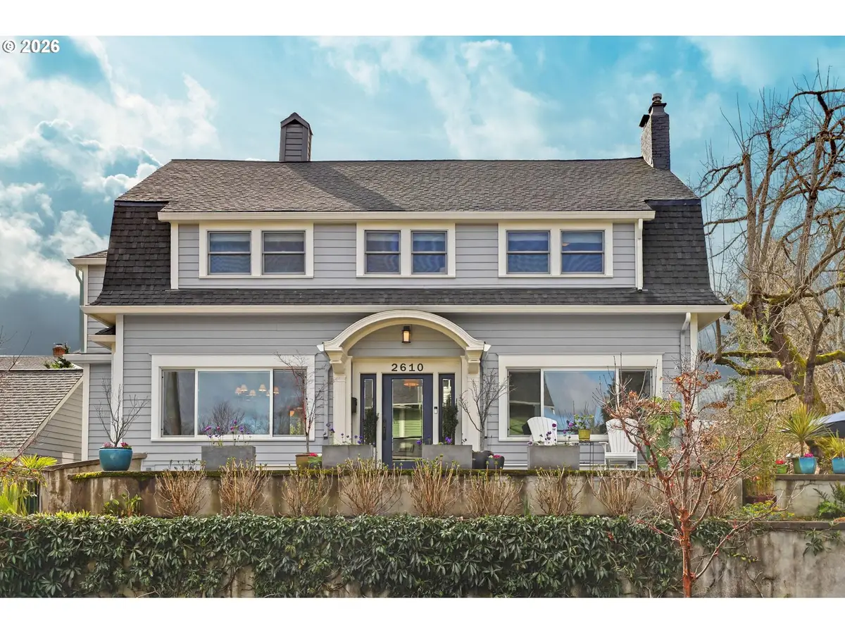 2610 NE Brazee St, Portland, OR 97212 - #1