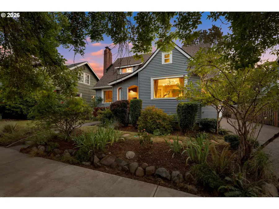 3913 NE 64th Ave, Portland, OR 97213 - #3