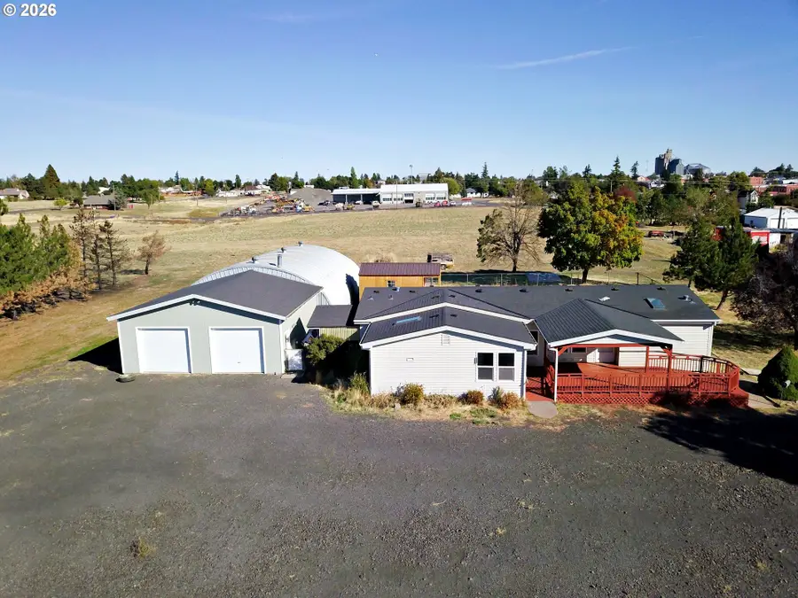 401 W Trimble St, Condon, OR 97823 - #2