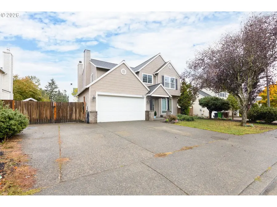 58788 Parkwood Dr, Saint Helens, OR 97051 - #3