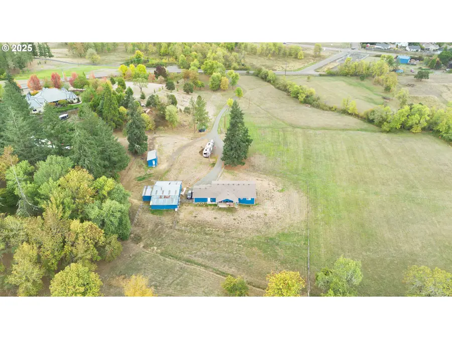 178 Dovetail Ln, Sutherlin, OR 97479 - #2