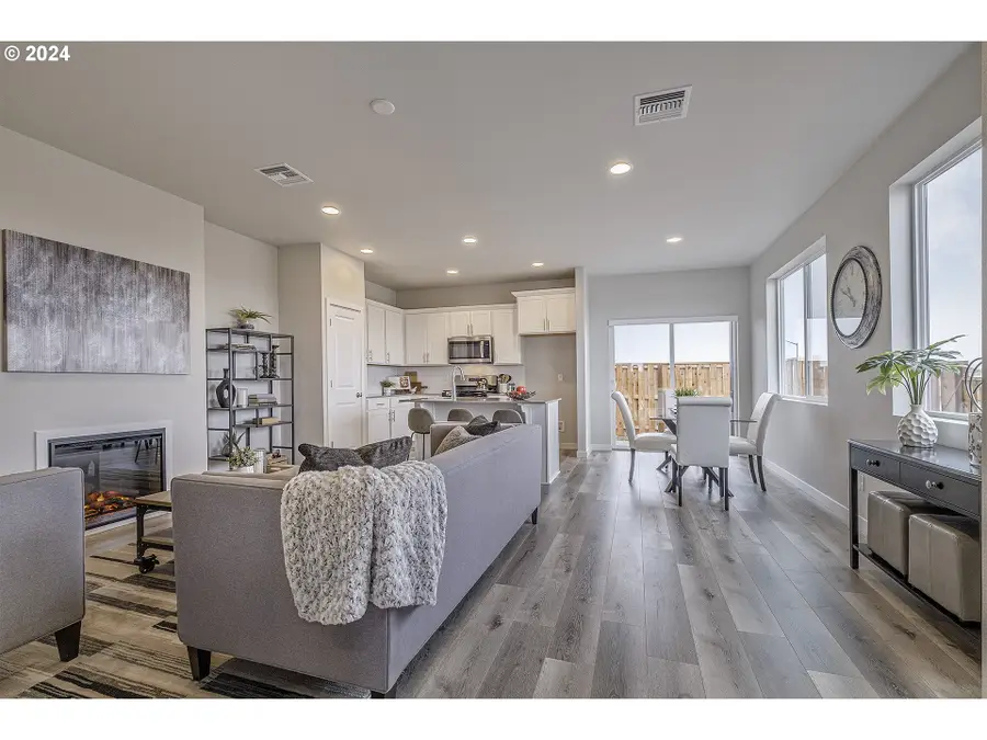 3660 Ash St #Lot 117, Forest Grove, OR 97116 - #3