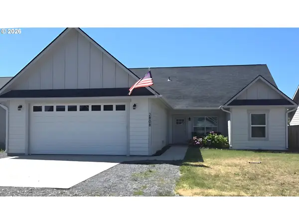 2808 Athens Ct, LaGrande, OR 97850