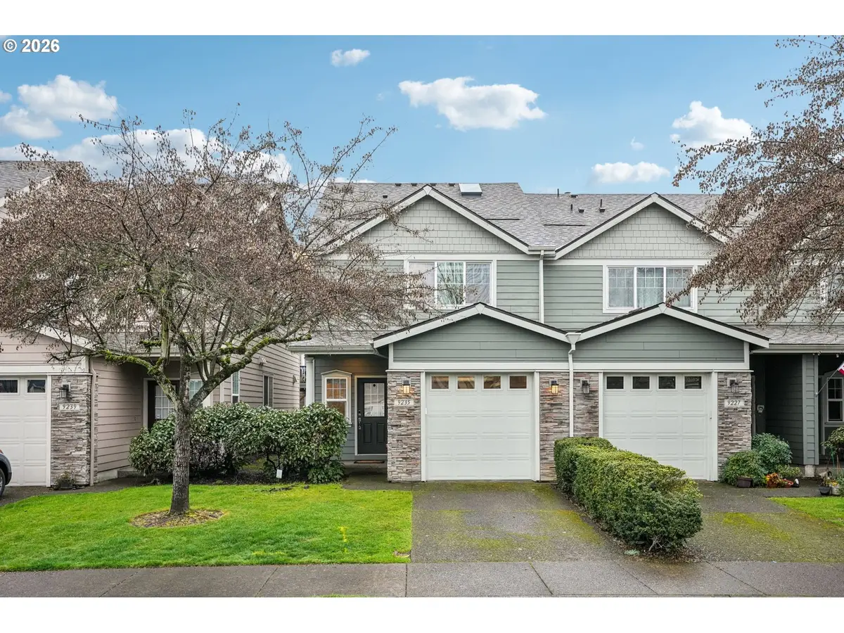 9235 SW Tanoak Ln, Tualatin, OR 97062 - #1