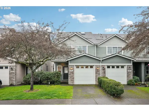 9235 SW Tanoak Ln, Tualatin, OR 97062