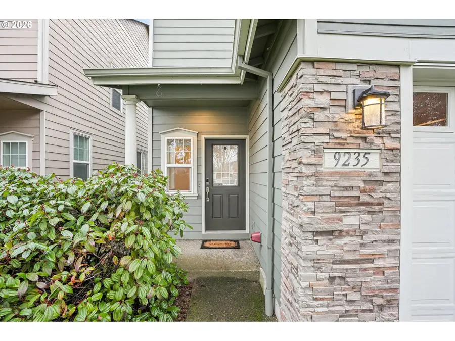 9235 SW Tanoak Ln, Tualatin, OR 97062 - #2