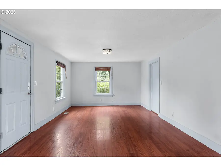 3219 SE 174th Ave, Portland, OR 97236 - #3