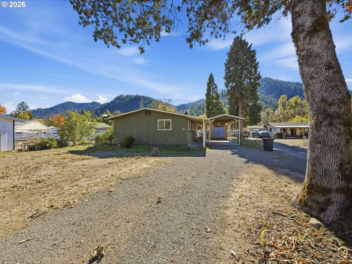 47522 Hansen St, Oakridge, OR 97463 - #1