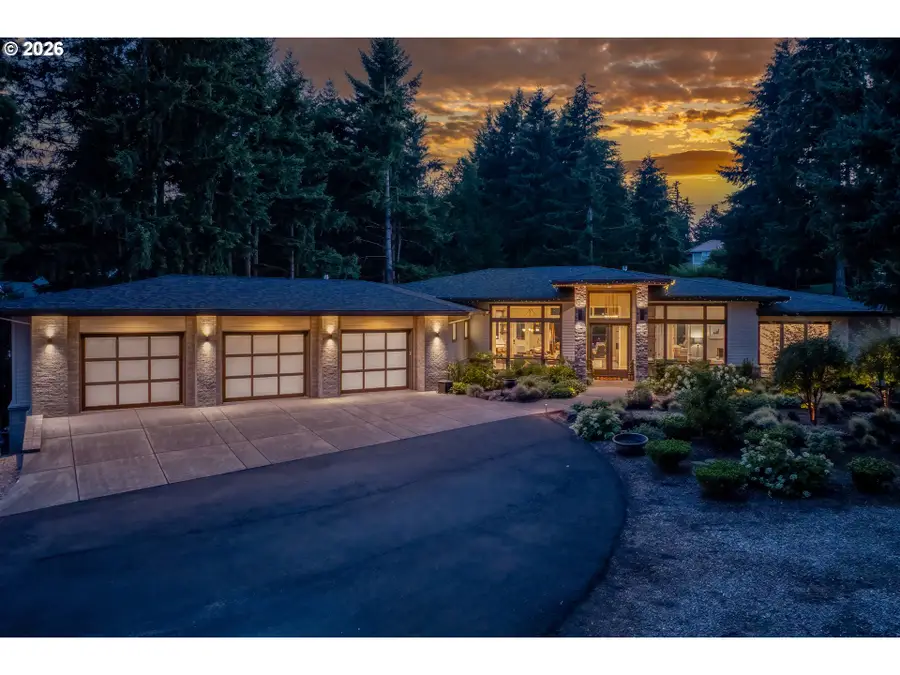 27207 SW Petes Mountain Rd, Northwest Clackamas, OR 97068 - #2