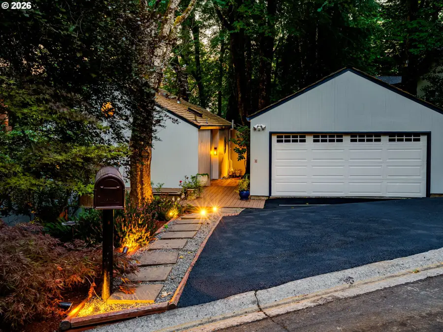 71 Tanglewood Dr, Lake Oswego, OR 97035 - #2